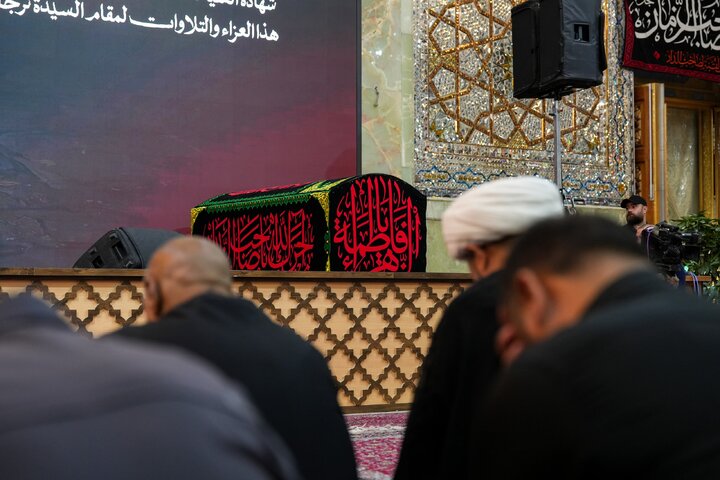 تقرير مصور/ إحياء مراسم التشييع الرمزي لنعش السيدة الزهراء (ع) في مدينة سامراء