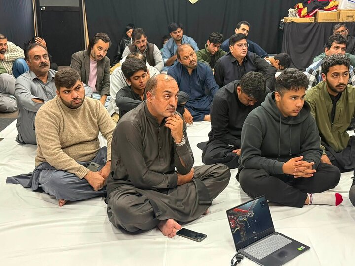 تقرير مصور/ مجلس عزاء بذكرى استشهاد السيدة فاطمة الزهراء (ع) في مدينة إيسيزاكي باليابان