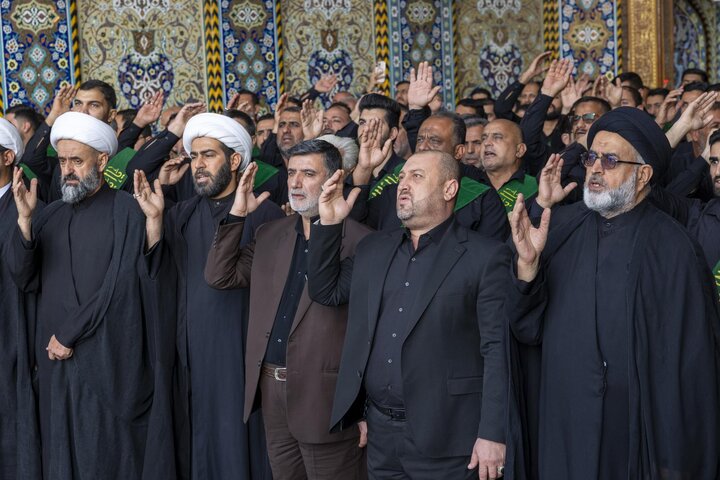Through a unified funeral procession, staff of two holy shrines commemorate martyrdom of Lady Fatima az-Zahra