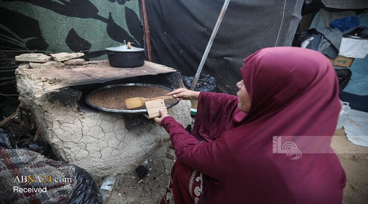 تداوم زندگی آوارگان فلسطینی در چادرهای موقت اردوگاه النصیرات
