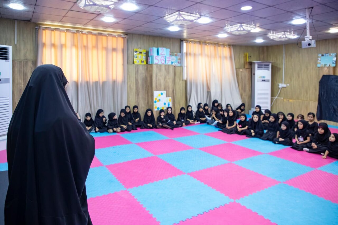 Al-Abbas Shrine institute holds mourning gathering for Lady Fatima az-Zahra in Najaf Al-Ashraf (+Photos)