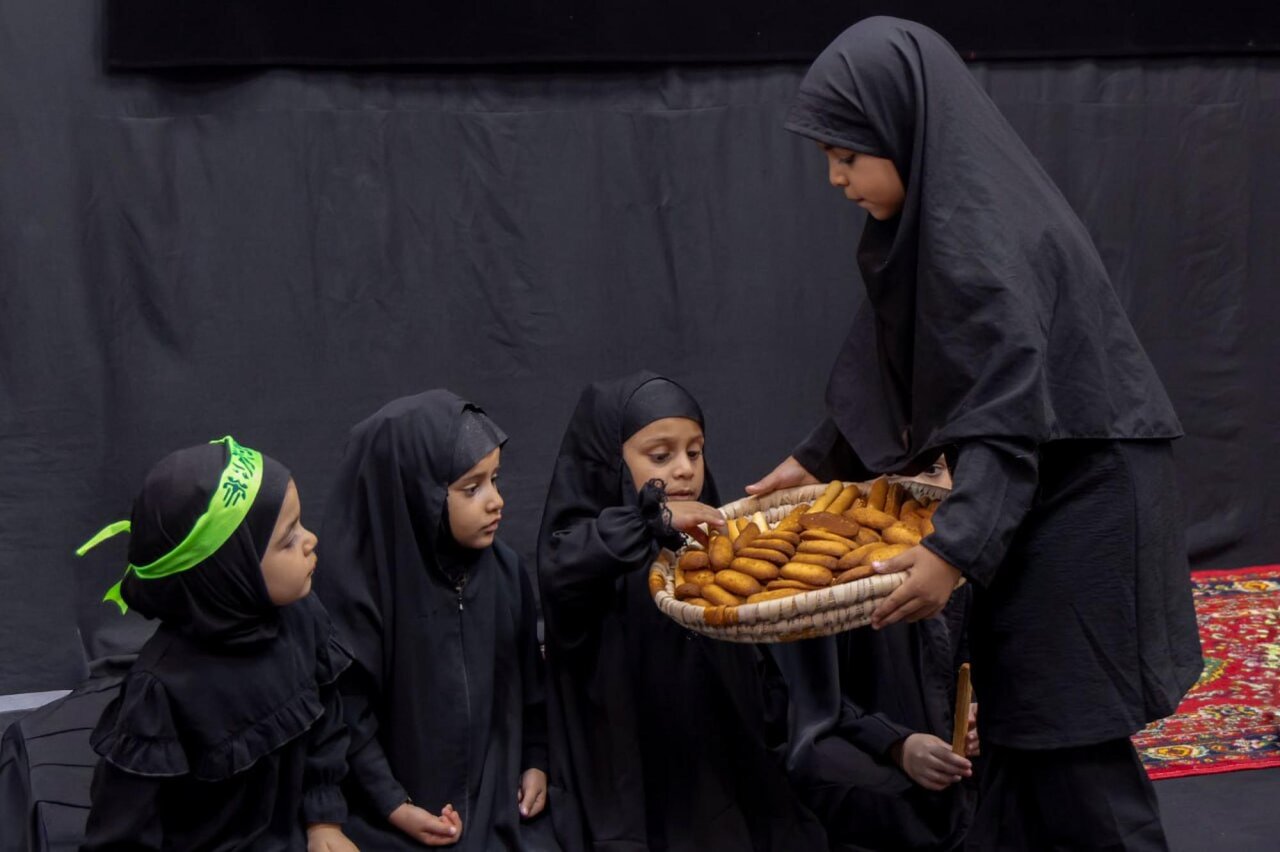 Al-Siddiqa Al-Tahira Center organizes a mourning gathering for children to mark the martyrdom anniversary of Lady az-Zahra