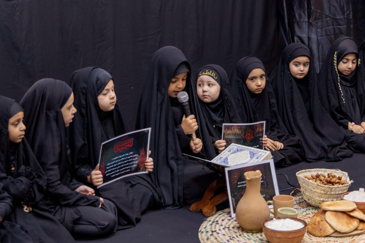 Al-Siddiqa Al-Tahira Center organizes a mourning gathering for children to mark the martyrdom anniversary of Lady az-Zahra
