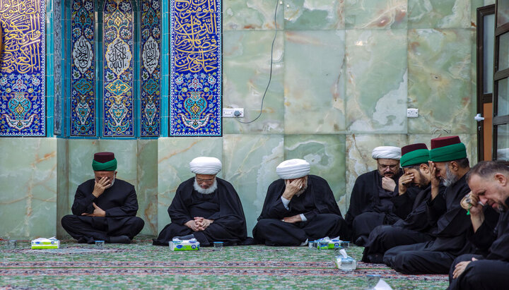 تقرير مصور/ العتبة الحسينية تقيم مجلس عزاء بذكرى استشهاد السيدة فاطمة الزهراء (ع)