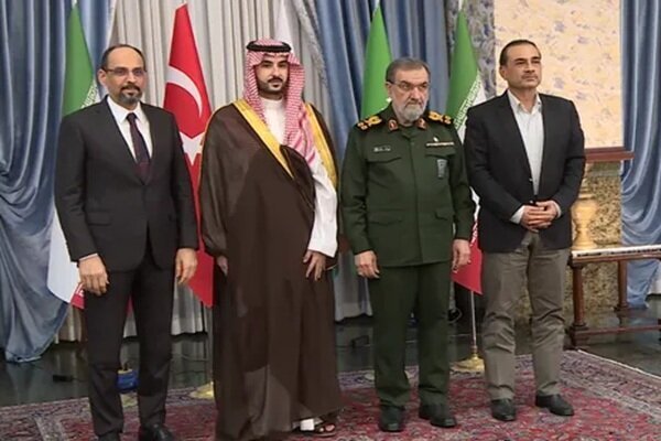Generalmajor Rezaei: Sicherheit in Westasien muss endogen sein
