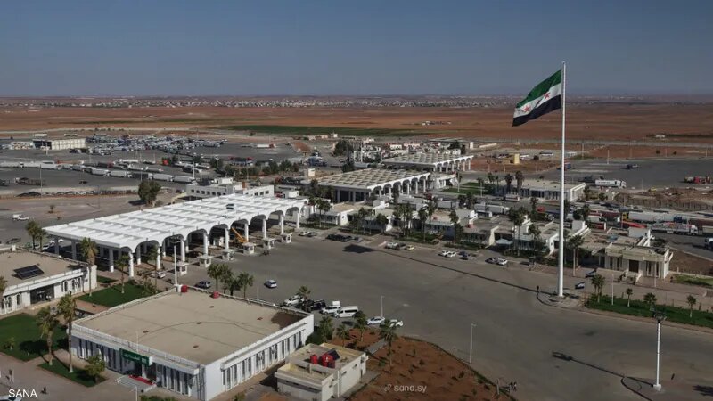 الاردن يشن غارات في درعا وحكومة الجولاني تغلق معبر نصيب الحدودي