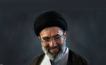 طلباء کے خط کا جواب؛ ہم ترقی کی بلندیوں تک پہنچنے کے لیے ہم عہد ہیں، رہبر انقلاب اسلامی