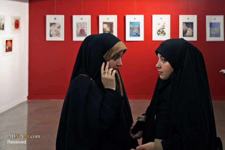 تقرير مصور/ إقامة معرض الرسوم التوضيحية "معاً من أجل إيران" في طهران