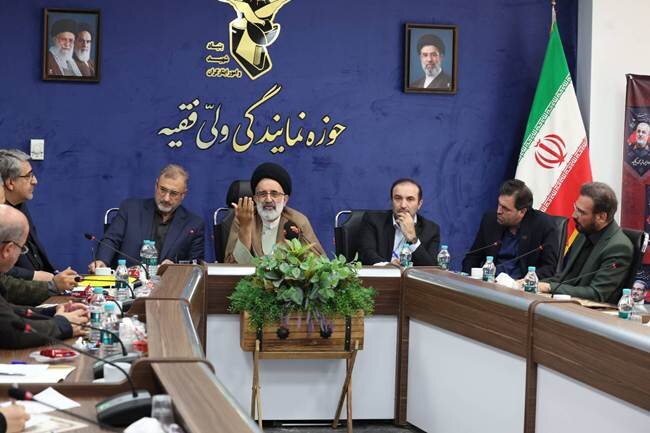 ضرورت استفاده از ابزارهای نوآورانه برای ارائه محتوای فرهنگ ایثار و شهادت در سطح بین‌المللی