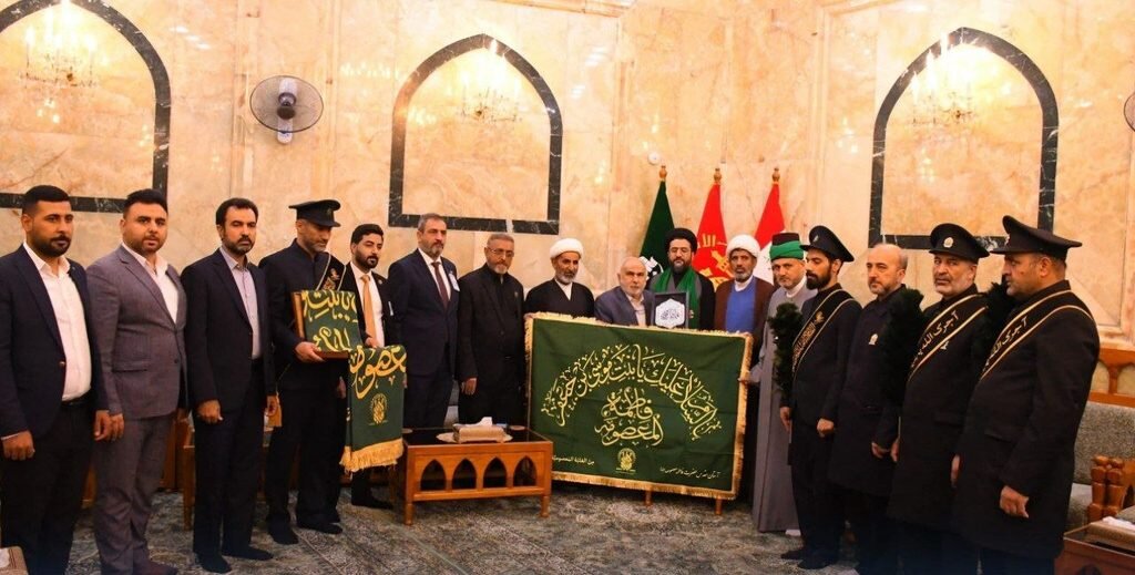 Photos: Servants of Hazrat Masoumeh holy shrine meet with official of Hazrat Abbas shrine