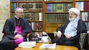 تقرير مصور/ الشيخ الكربلائي يستقبل سفير الفاتيكان وممثل البابا في العراق