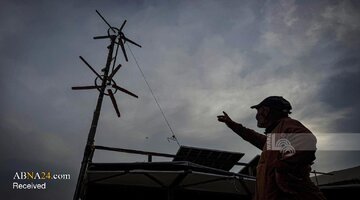 Foto / Gazze’deki mülteci çadırlarının aydınlatılması, el yapımı rüzgâr türbinleriyle sağlandı.