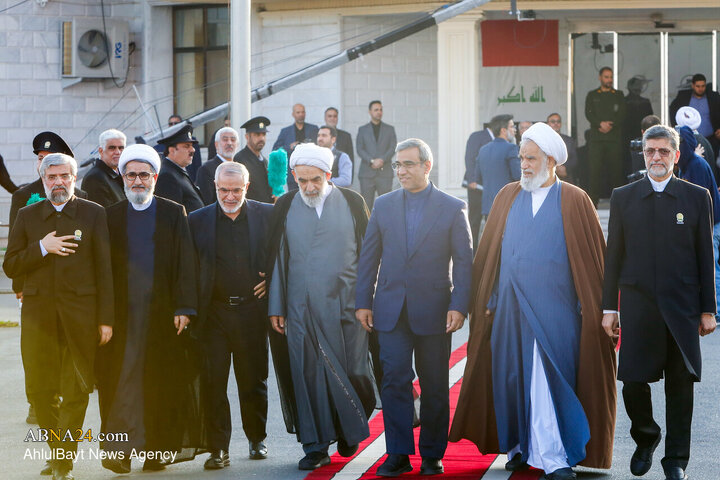 استقبال از شیوخ عشایر عراق در فرودگاه شهید هاشمی‌نژاد مشهد