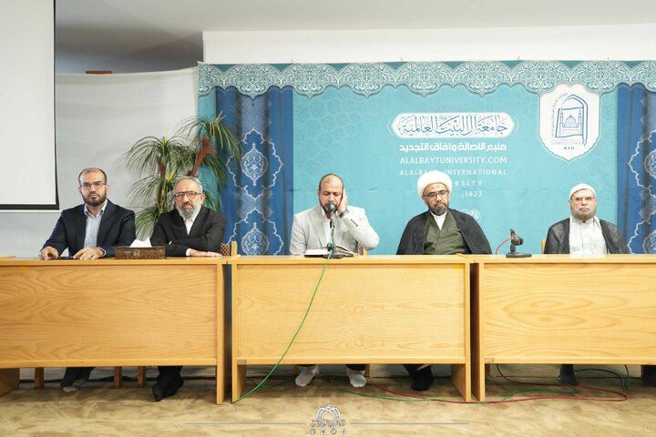 تقرير مصور/ وفد الدورة التخصصية بمشروع التدبّر القرآني يواصل برنامجه الميداني في مدينة قم