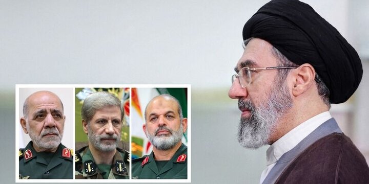 نمایه متنی دیدار فرماندهان ارشد نیروهای مسلح با فرمانده معظم کل قوا