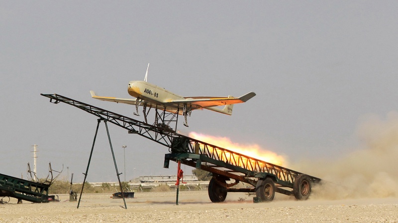  Tentara Iran Gelar Manuver Drone