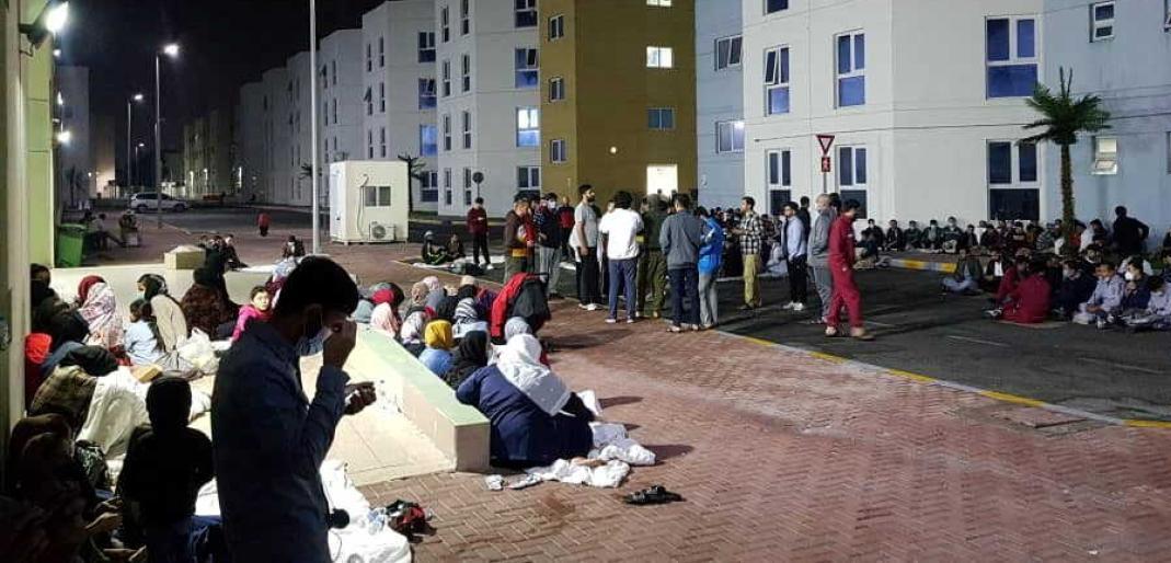احتجاج جديد للاجئين الأفغان في الإمارات: نحن بسجن حديث