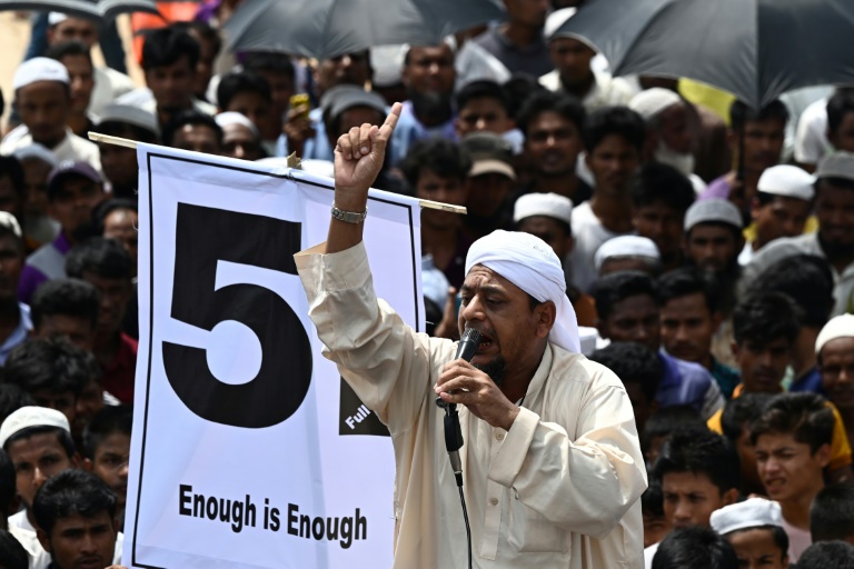 ‘Yan Rohingyas Na Tuna Kisan Kiyashin Da Sojojin Myanmar Suka Musu