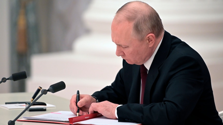 Putin Ya Bada Umarnin Karar Yawan Sojojn Rasha