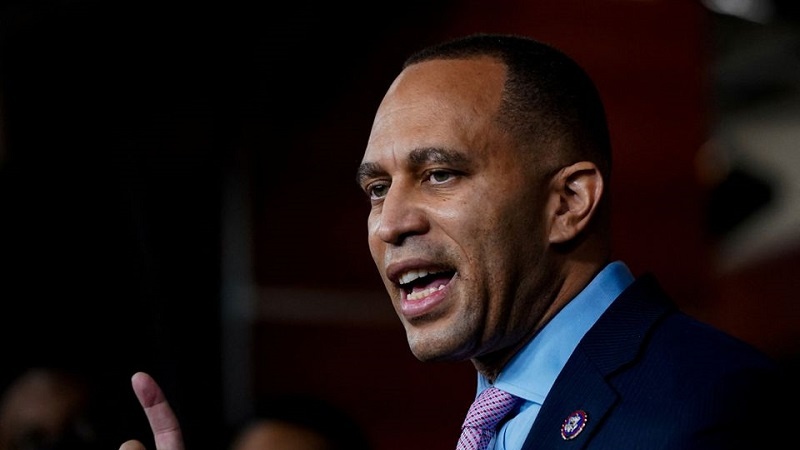 Usa: dem. eleggono primo leader afroamericano alla Camera