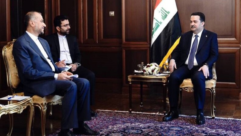 イラン外相、「地域関係におけるイラクの建設的な役割を歓迎」