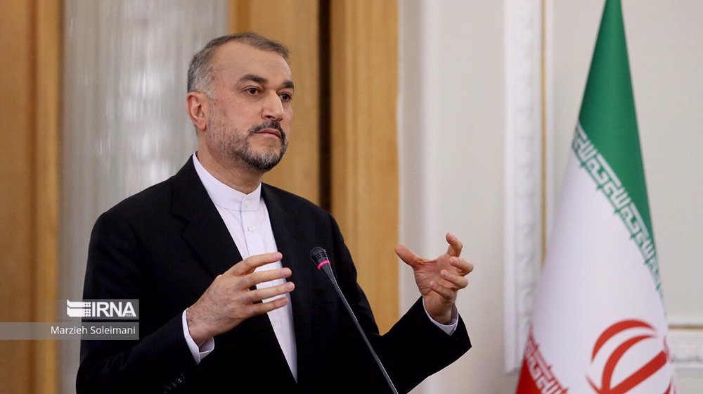  Foreign Minister: Iran never compromise over Persian Gulf islands 