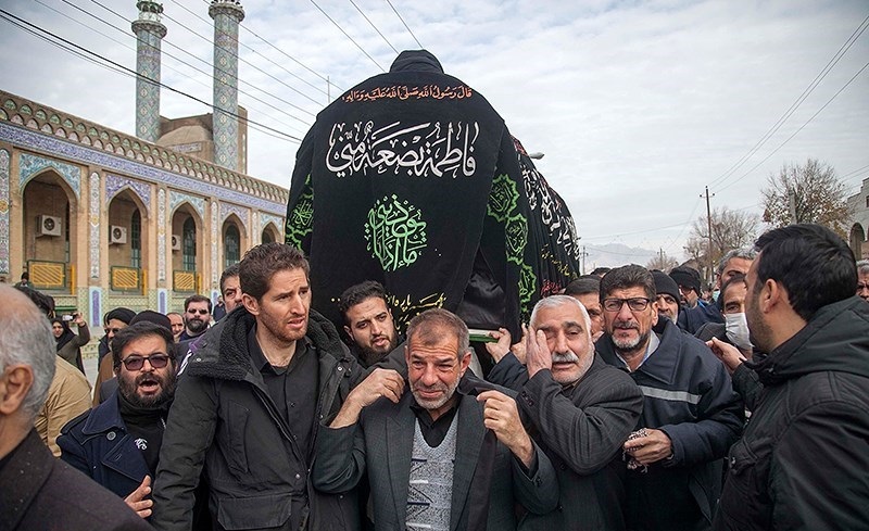 پیکر آیت‌الله معصومی‌لاری در کرمانشاه تشییع و تدفین شد