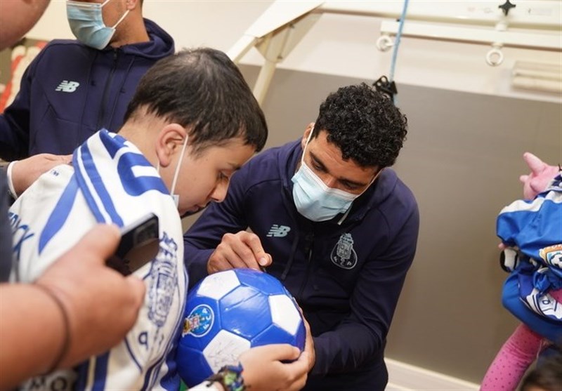 اقدام خیرخواهانه طارمی و سرمربی پورتو + عکس