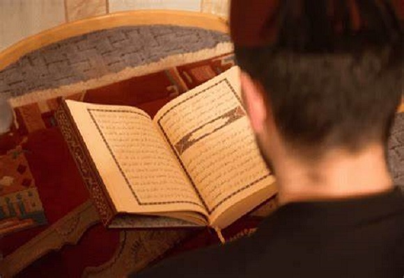 Destino de los que niegan a Dios y el Día del Juicio tal como se describe en Sura Al-Ahqaf