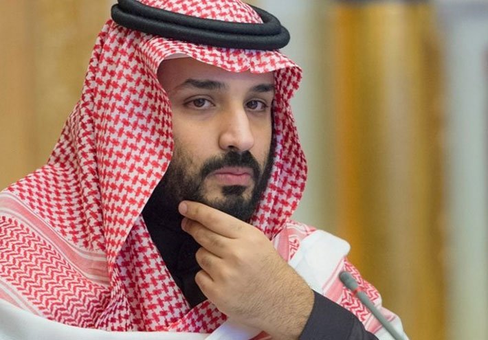 ناشط سعودي: 'إبن سلمان' يريد إنتاج جيل مسخ، بعيد عن دينه وأعراف مجتمعه