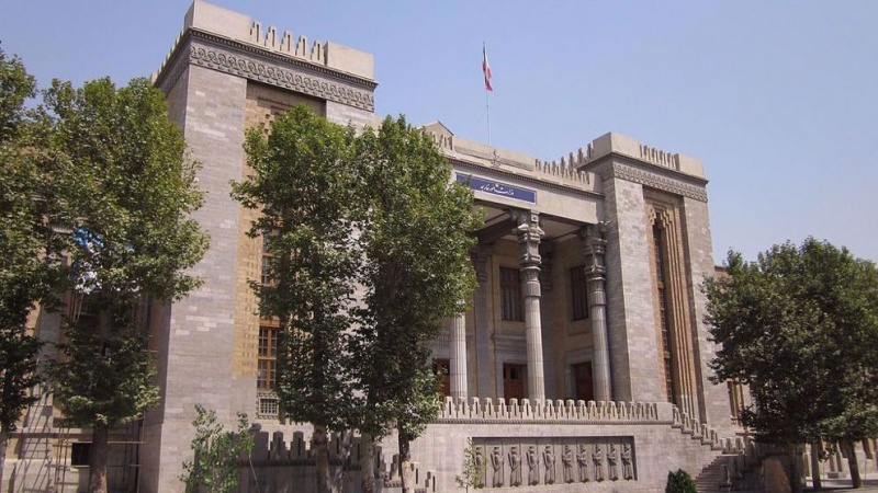 Tehran all'UE: l'iranofobia continua a influenzare "in modo significativo" interessi reciproci Tehran all'UE: l'iranofobia continua a influenzare "in modo significativo" interessi reciproci