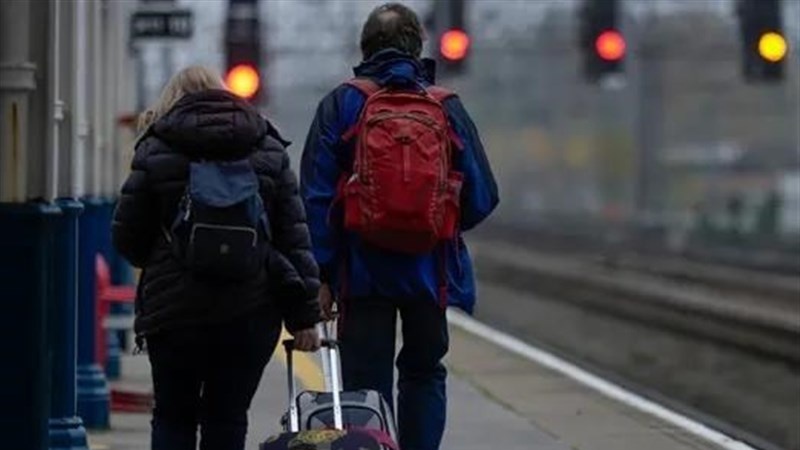 Усиление перебоев с пассажиропотоком в Британии