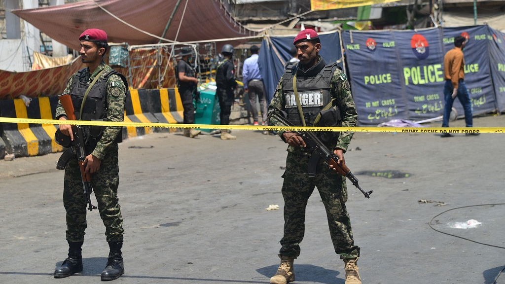 23 killed, injured in Pakistan's suicide attack