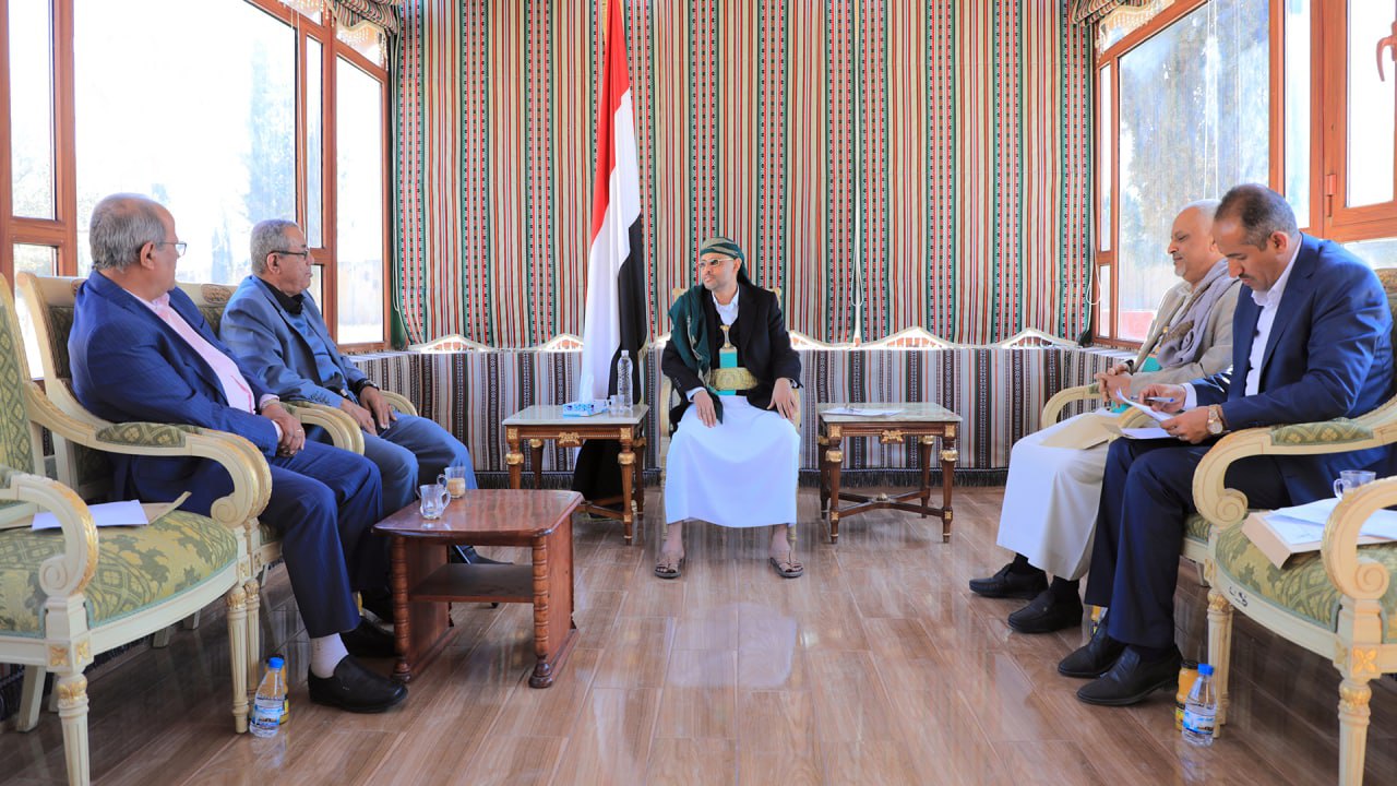 السياسي الأعلى: حالة اللا سلم واللا حرب غير مقبولة ولن تطول والقوات المسلحة في جهوزية تامة 