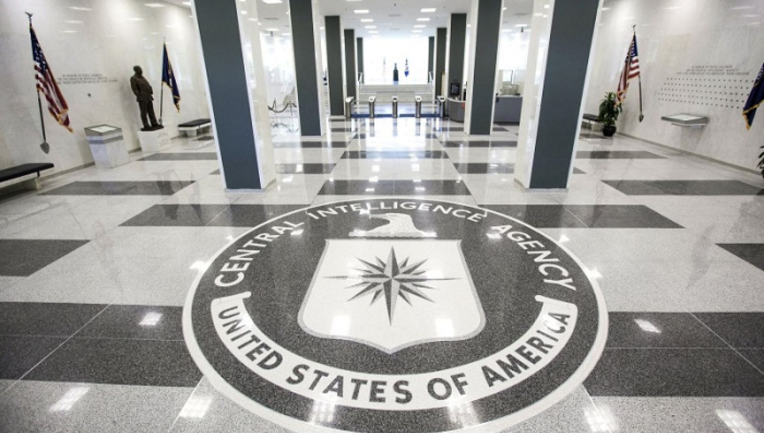 سياسي أمريكي: CIA أسوأ منظمة إرهابية ويجب حلها