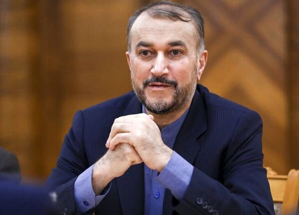 انتقاد امیرعبداللهیان از مداخله فرانسه در امور داخلی ایران