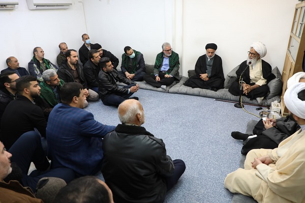 آية الله النجفي: ضرورة استلهام كُل المعاني الدالة على الخير والصلاح من العتبات المقدسة