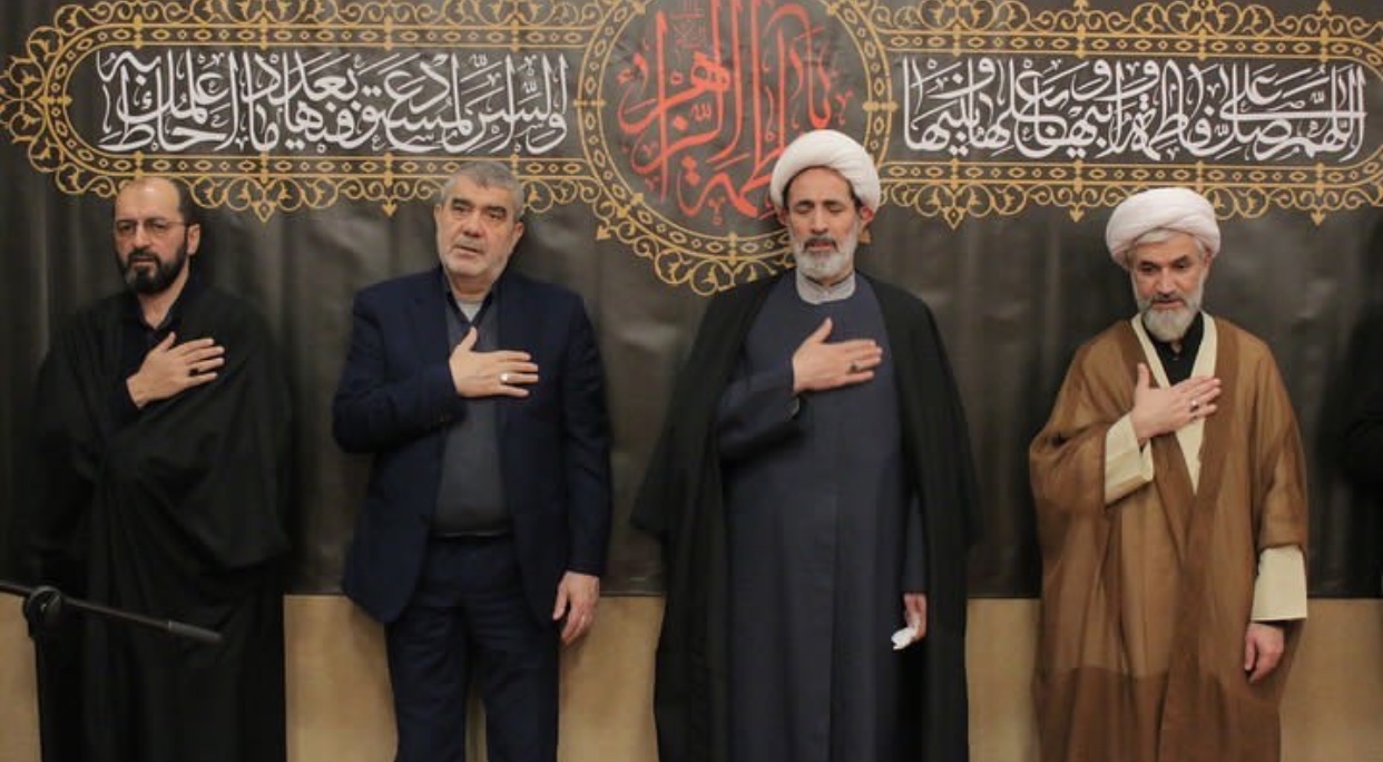 Фоторепортаж/Траурная церемония декады Фатемие в Москве