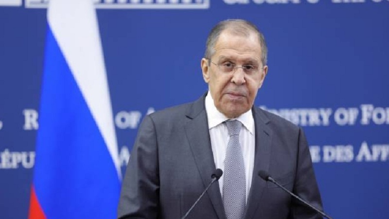 Lavrov'dan Karabağ'da barış gücü açıklaması