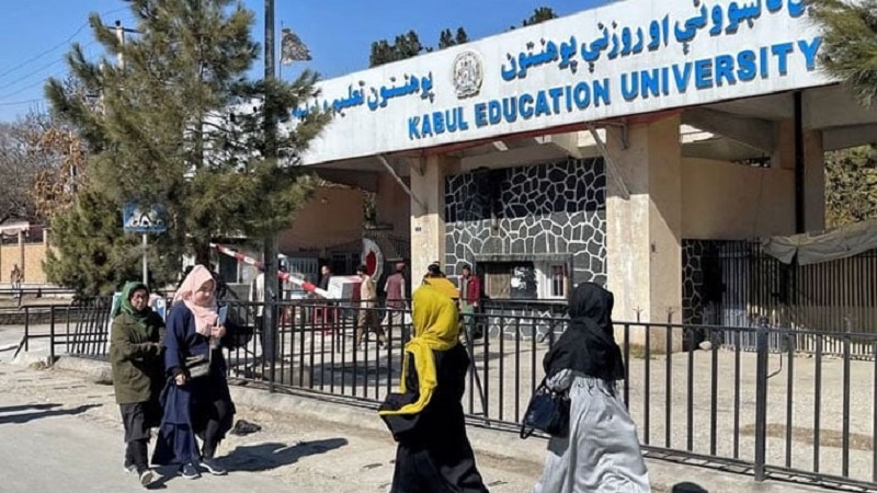 Taliban Larang Perempuan Kuliah, Ini Sikap Iran