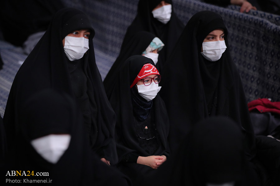 Фоторепортаж/Вторая ночь траурных мероприятий декады Фатемие в присутствии лидера революции