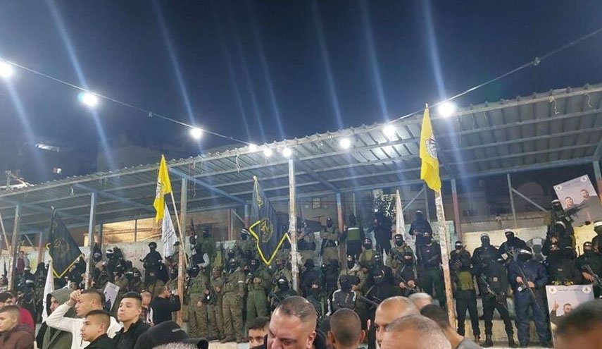 جنین کیمپ میں فلسطینی مقاومتی تنظیموں کا مسلح پریڈ