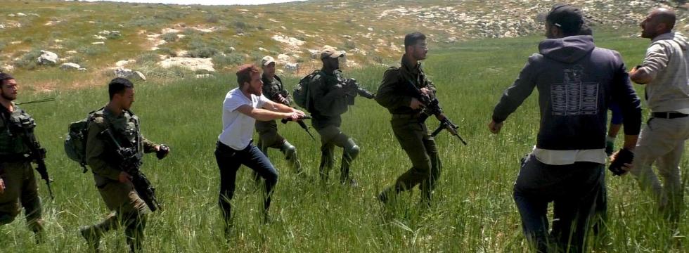 Extremist Israeli settlers attack Palestinian homes in West Bank towns, burn cars