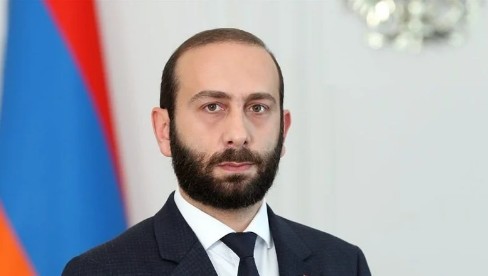 “Даими тәһдидләр фонунда кечирилән ҝөрүш мәһсулдар олмаз”