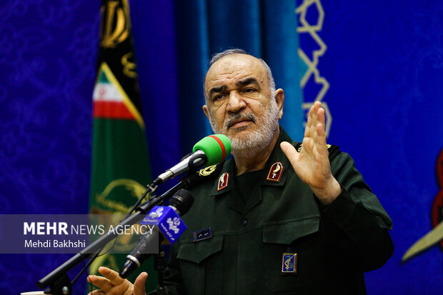  IRGC cmdr.: Enemies angry, divided after failures in Iran's riots