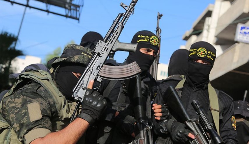 سرايا القدس تستهدف آليات الاحتلال الإسرائيلي قرب البلده بصليات كثيفة من الرصاص