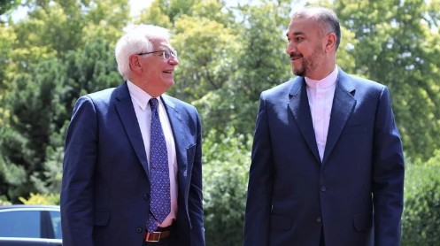 イラン外相とEU上級代表が電話会談、制裁解除交渉の最新状況など検討
