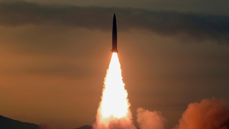 韓国軍、「北朝鮮が短距離弾道ミサイル３発発射」