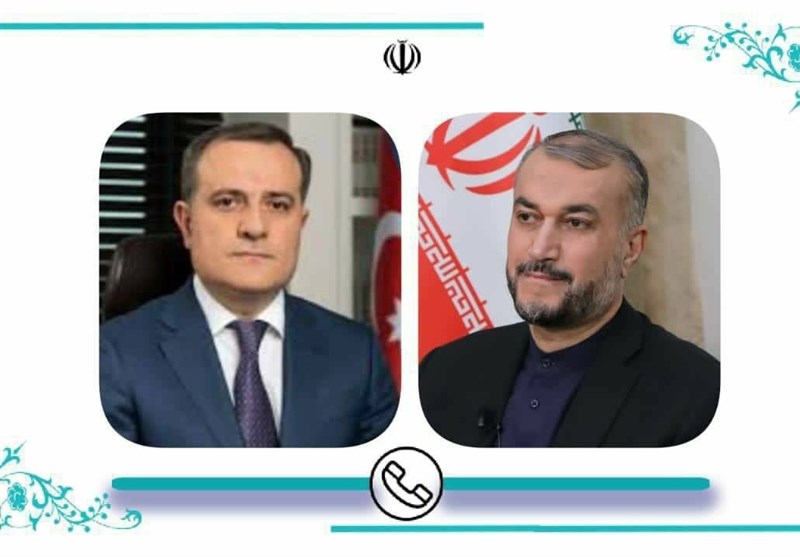 محادثة هاتفية بين وزيري الخارجية الايراني والاذربيجاني / طهران تؤكد رفضها للتواجد الاجنبي في المنطقة