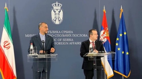 Emir Abdullahiyan Belgrad'da Sırp mevkidaşı ile görüştü